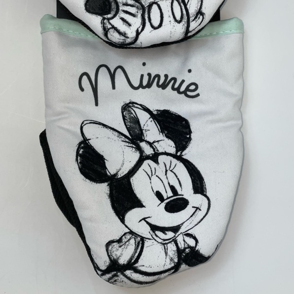 Disney Mickey Mouse & Minnie Mouse Oven Mitts Set Kitchen Pot Holders Christmas - Picture 3 of 16